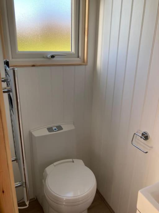 The Ashmere Tiny House Coldingham Ngoại thất bức ảnh